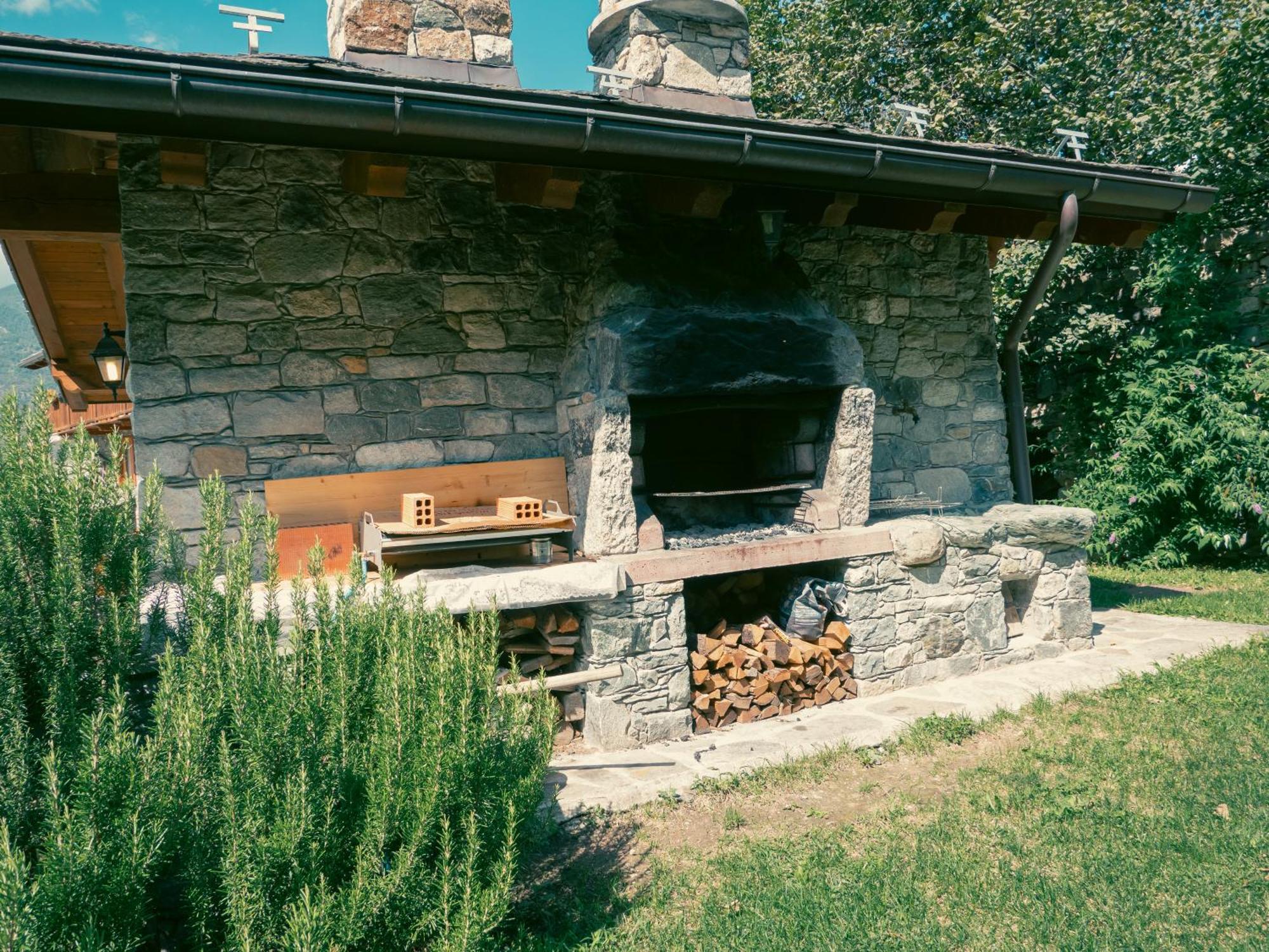 La Majon De Fohten Montjovet Extérieur photo